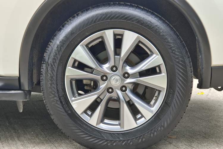 Used Nissan Murano 2021 2.5L XL Two-Wheel Drive Smart Connect Luxury Edition Exterior 9