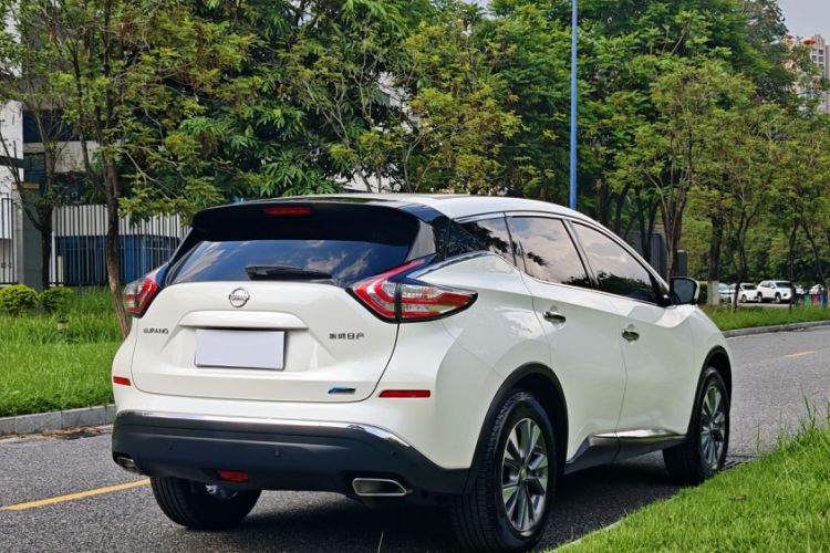 Used Nissan Murano 2021 2.5L XL Two-Wheel Drive Smart Connect Luxury Edition Exterior 9