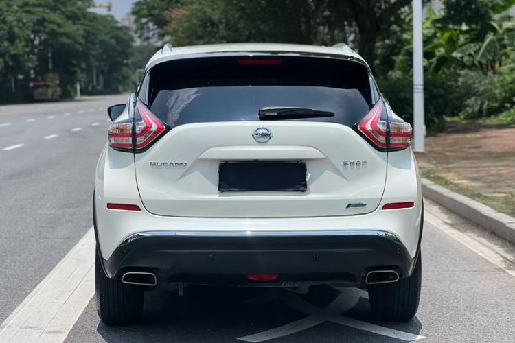Used Nissan Murano 2021 2.5L XE Two-Wheel Drive Elite Edition Exterior 9