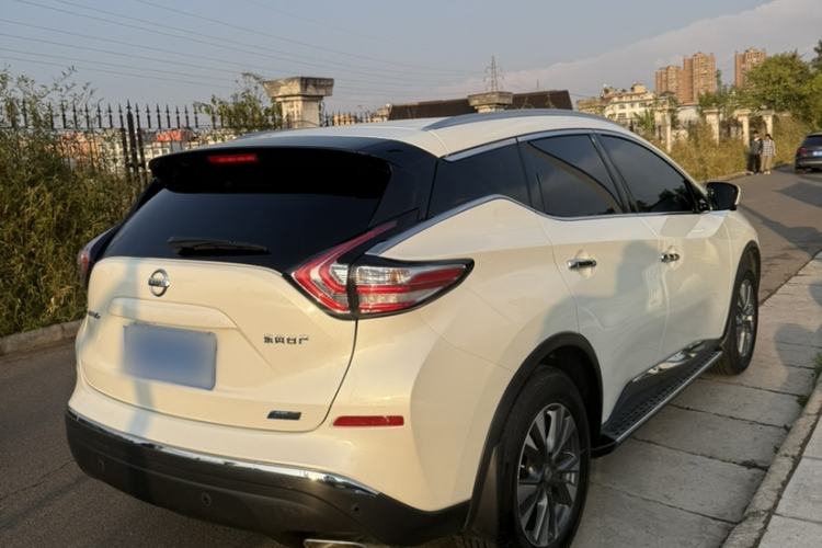 Used Nissan Murano 2021 2.5L XL Two-Wheel Drive Smart Connect Luxury Edition Exterior 9