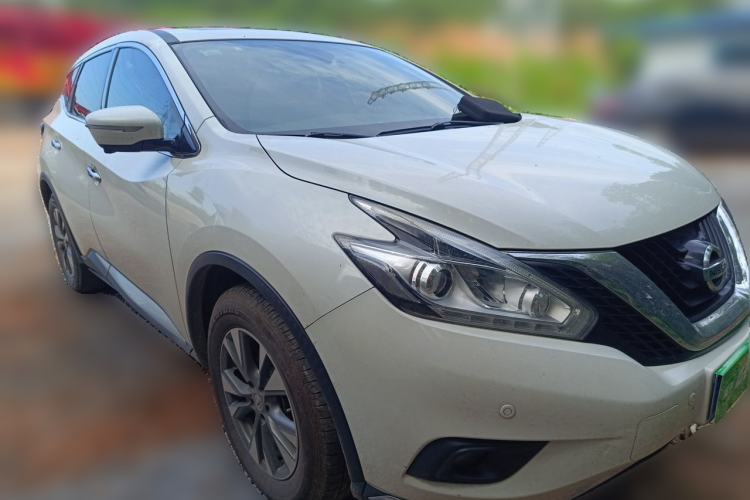 Used Nissan Murano 2021 2.5L XL Two-Wheel Drive Smart Connect Luxury Edition Front Right 45 Deg