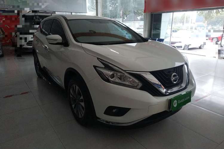 Used Nissan Murano 2021 2.5L XE Two-Wheel Drive Elite Edition Front Right 45 Deg