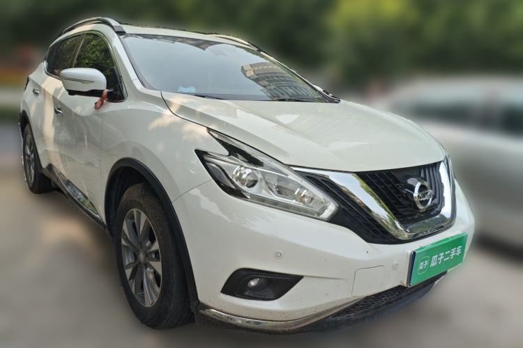 Used Nissan Murano 2021 2.5L XL Two-Wheel Drive Smart Connect Luxury Edition Front Right 45 Deg