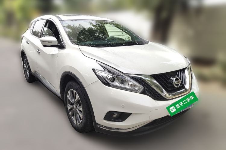 Used Nissan Murano 2021 2.5L XL Two-Wheel Drive Smart Connect Luxury Edition Front Right 45 Deg