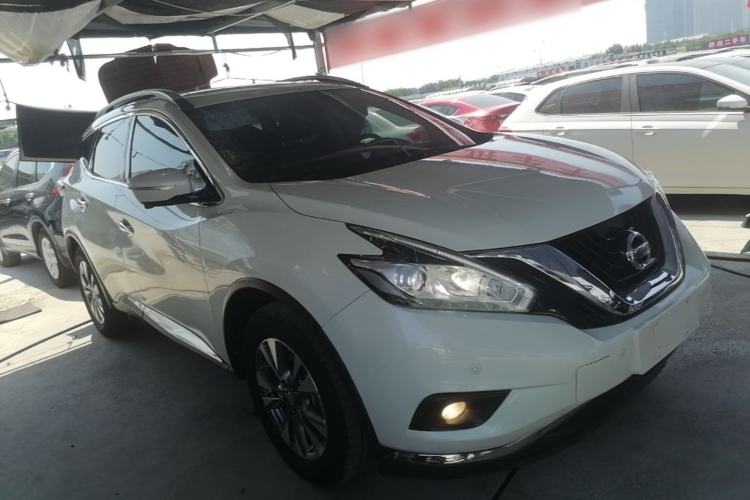 Used Nissan Murano 2021 2.5L XL Two-Wheel Drive Smart Connect Luxury Edition Front Right 45 Deg