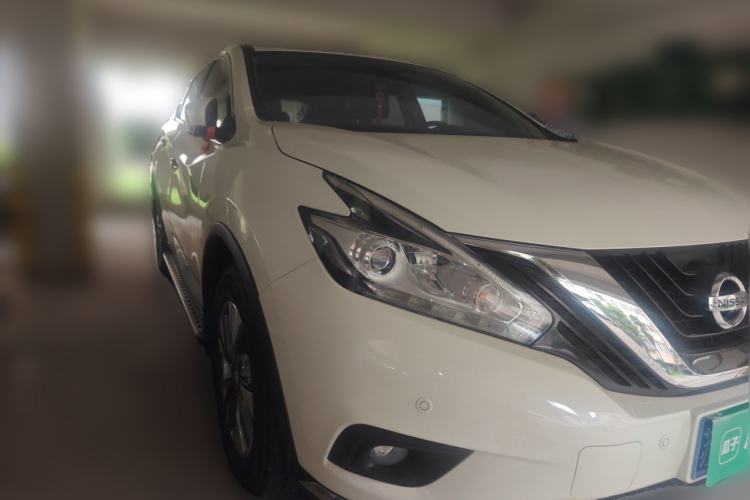 Used Nissan Murano 2021 2.5L XL Two-Wheel Drive Smart Connect Luxury Edition Front Right 45 Deg