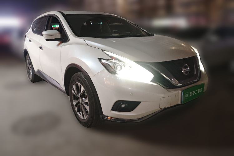 Used Nissan Murano 2021 2.5L XL Two-Wheel Drive Smart Connect Luxury Edition Front Right 45 Deg