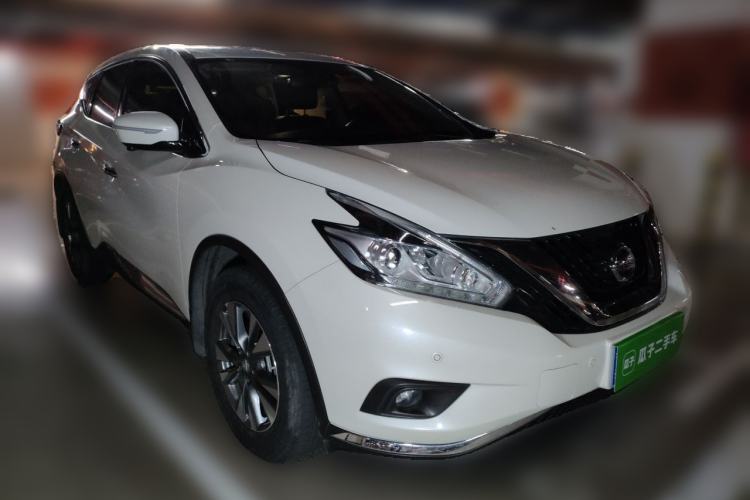 Used Nissan Murano 2021 2.5L XL Two-Wheel Drive Smart Connect Luxury Edition Front Right 45 Deg