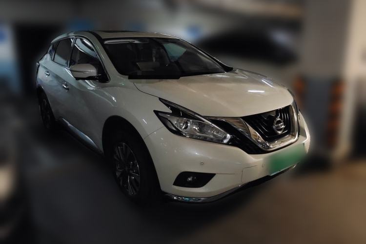 Used Nissan Murano 2021 2.5L XL Two-Wheel Drive Smart Connect Luxury Edition Front Right 45 Deg