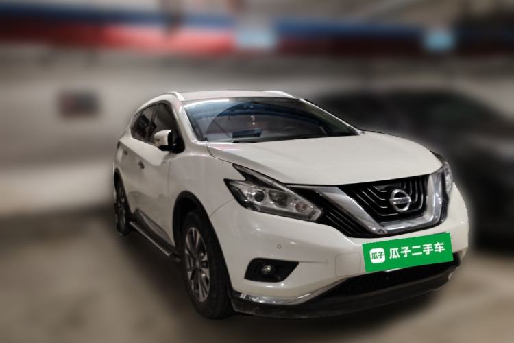 Used Nissan Murano 2021 2.5L XE Two-Wheel Drive Elite Edition Front Right 45 Deg