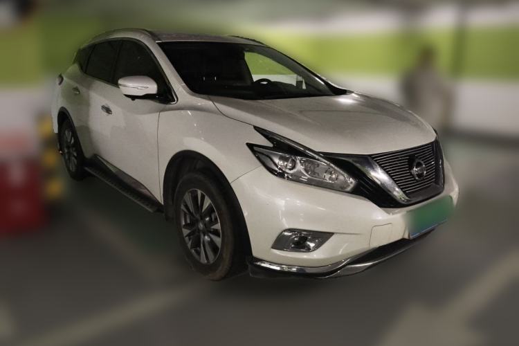 Used Nissan Murano 2021 2.5L XE Two-Wheel Drive Elite Edition Front Right 45 Deg