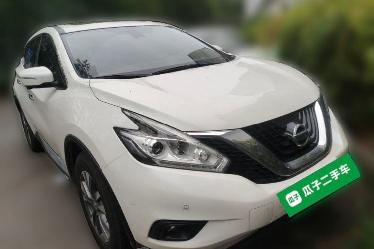 Used Nissan Murano 2021 2.5L XL Two-Wheel Drive Smart Connect Luxury Edition Front Right 45 Deg
