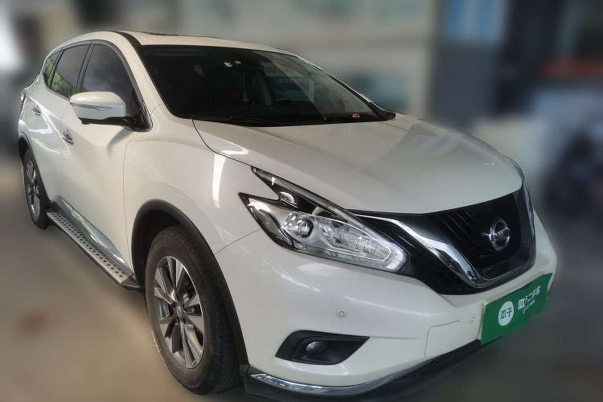 Used Nissan Murano 2021 2.5L XL Two-Wheel Drive Smart Connect Luxury Edition Front Right 45 Deg