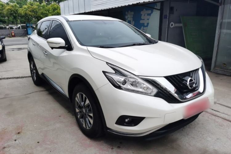 Used Nissan Murano 2021 2.5L XE Two-Wheel Drive Elite Edition Front Right 45 Deg