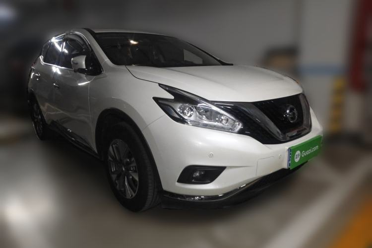 Used Nissan Murano 2021 2.5L XL Two-Wheel Drive Smart Connect Luxury Edition Front Right 45 Deg