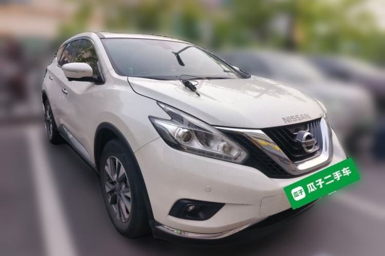 Used Nissan Murano 2021 2.5L XL Two-Wheel Drive Smart Connect Luxury Edition Front Right 45 Deg