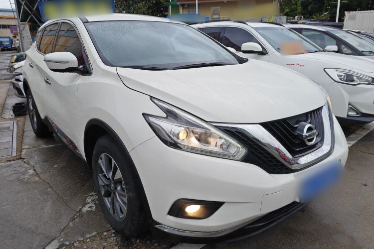 Used Nissan Murano 2021 2.5L XE Two-Wheel Drive Elite Edition Front Right 45 Deg