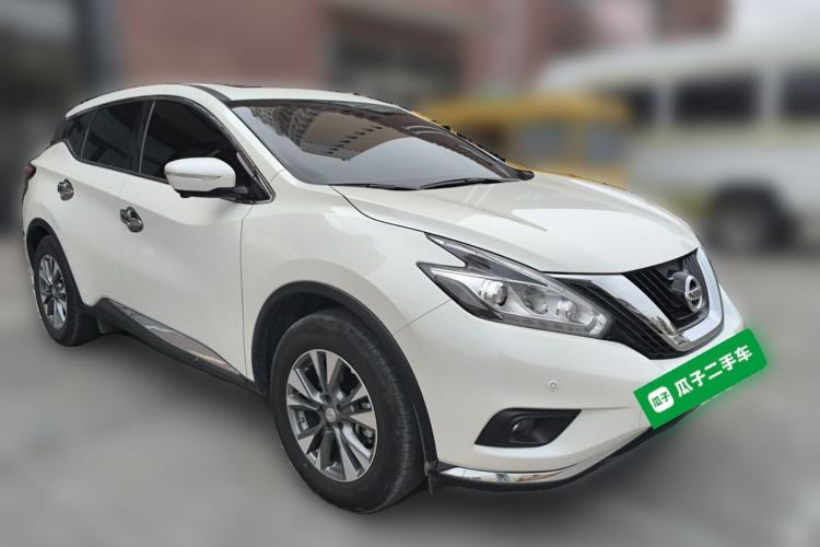 Used Nissan Murano 2021 2.5L XL Two-Wheel Drive Smart Connect Luxury Edition Front Right 45 Deg