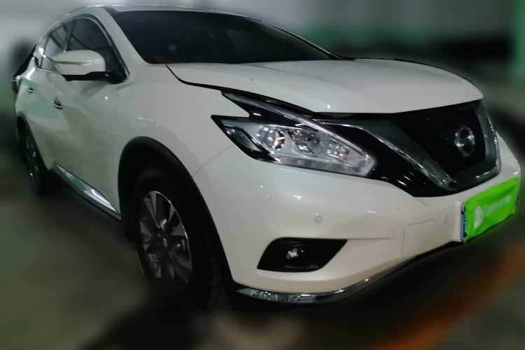 Used Nissan Murano 2021 2.5L XL Two-Wheel Drive Smart Connect Luxury Edition Front Right 45 Deg