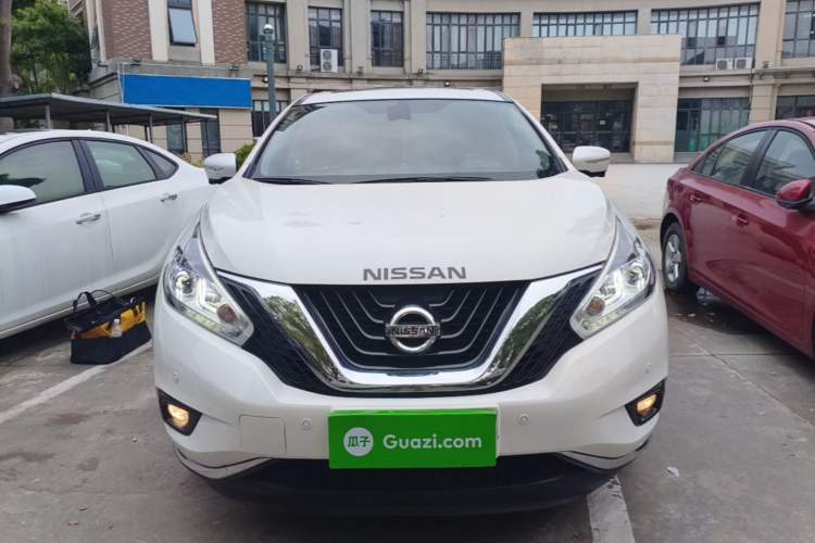 Used Nissan Murano 2021 2.5L XL Two-Wheel Drive Smart Connect Luxury Edition Front