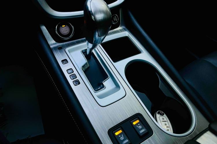 Used Nissan Murano 2021 2.5L XL Two-Wheel Drive Smart Connect Luxury Edition Gear Lever