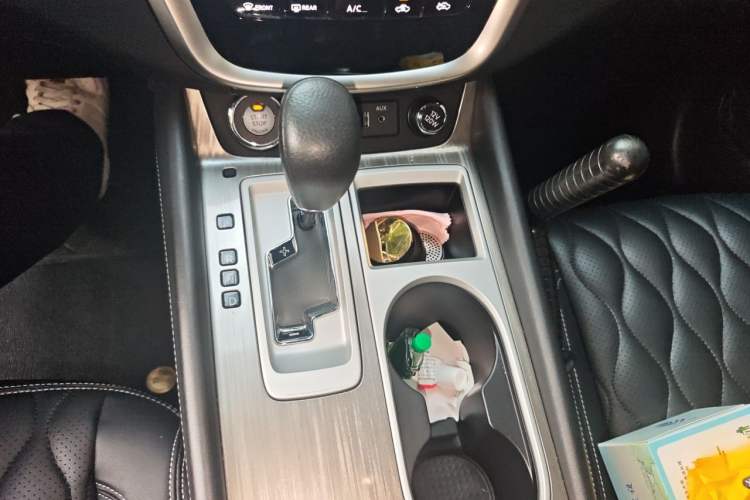 Used Nissan Murano 2021 2.5L XE Two-Wheel Drive Elite Edition Gear Lever