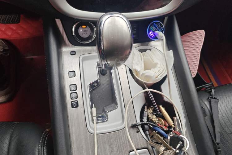 Used Nissan Murano 2021 2.5 S/C HEV XE Four-Wheel Drive Hybrid SmartConnect Prestige Edition Gear Lever