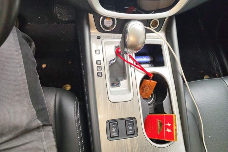 Used Nissan Murano 2021 2.5L XE Two-Wheel Drive Elite Edition Gear Lever