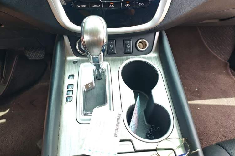 Used Nissan Murano 2021 2.5 S/C HEV XE Four-Wheel Drive Hybrid SmartConnect Prestige Edition Gear Lever
