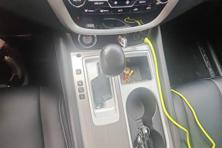 Used Nissan Murano 2021 2.5L XE Two-Wheel Drive Elite Edition Gear Lever