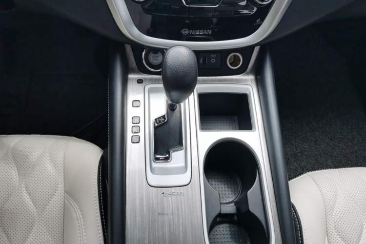 Used Nissan Murano 2021 2.5L XE Two-Wheel Drive Elite Edition Gear Lever