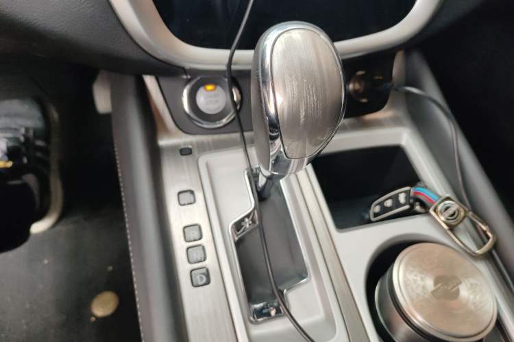 Used Nissan Murano 2021 2.5L XL Two-Wheel Drive Smart Connect Luxury Edition Gear Lever