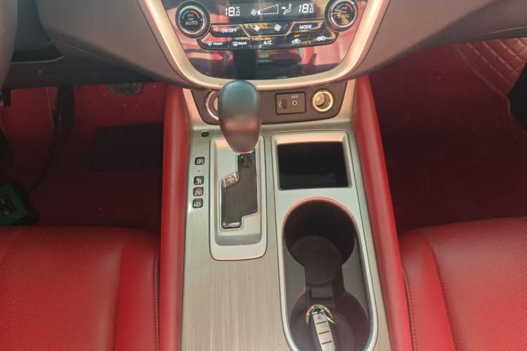 Used Nissan Murano 2021 2.5L XE Two-Wheel Drive Elite Edition Gear Lever