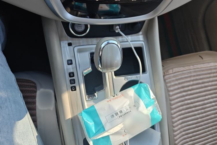 Used Nissan Murano 2021 2.5L XL Two-Wheel Drive Smart Connect Luxury Edition Gear Lever