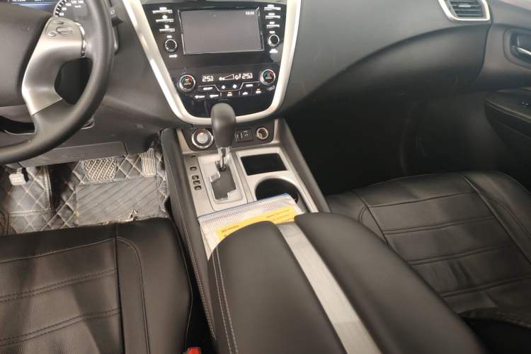 Used Nissan Murano 2021 2.5L XE Two-Wheel Drive Elite Edition Gear Lever