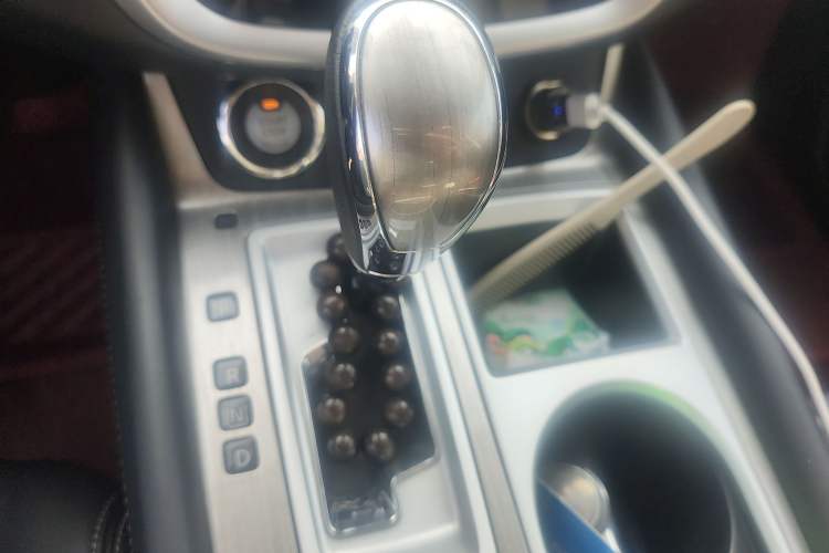 Used Nissan Murano 2021 2.5L XL Two-Wheel Drive Smart Connect Luxury Edition Gear Lever
