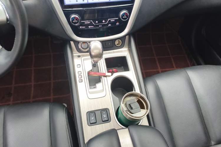 Used Nissan Murano 2021 2.5L XL Two-Wheel Drive Smart Connect Luxury Edition Gear Lever
