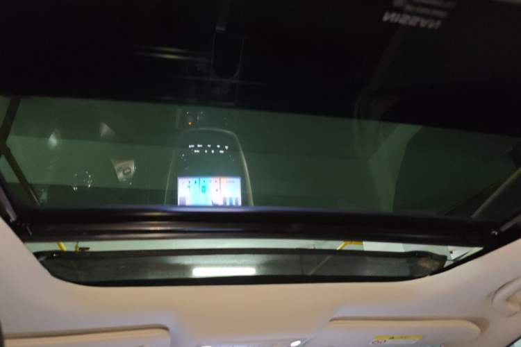 Used Nissan Murano 2021 2.5L XL Two-Wheel Drive Smart Connect Luxury Edition Headliner