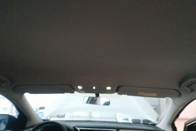 Used Nissan Murano 2021 2.5L XE Two-Wheel Drive Elite Edition Headliner