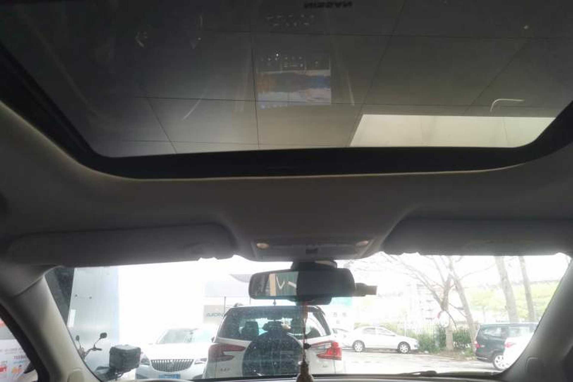 Used Nissan Murano 2021 2.5L XL Two-Wheel Drive Smart Connect Luxury Edition Headliner