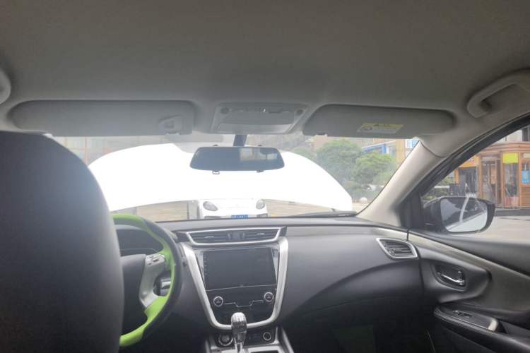 Used Nissan Murano 2021 2.5L XE Two-Wheel Drive Elite Edition Headliner
