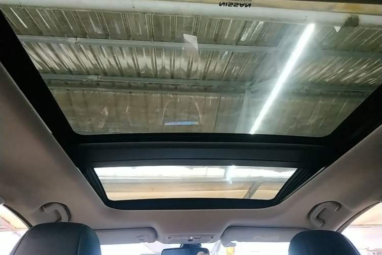 Used Nissan Murano 2021 2.5L XL Two-Wheel Drive Smart Connect Luxury Edition Headliner