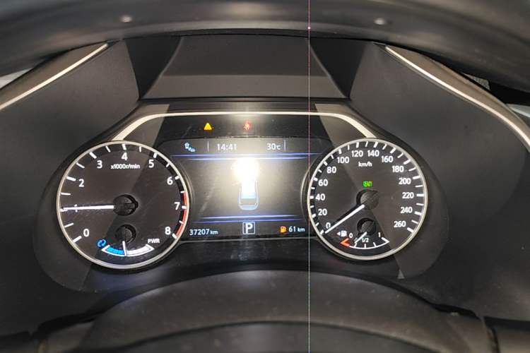 Used Nissan Murano 2021 2.5 S/C HEV XL Four-Wheel Drive Hybrid SmartConnect Prestige Edition Instrument Cluster