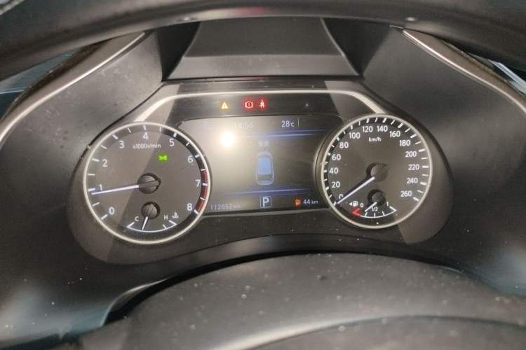 Used Nissan Murano 2021 2.5L XL Two-Wheel Drive Smart Connect Luxury Edition Instrument Cluster