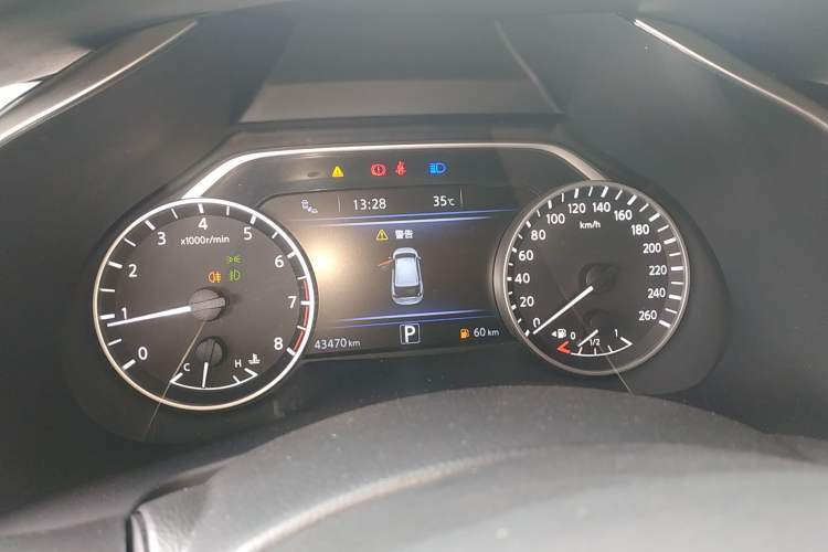 Used Nissan Murano 2021 2.5L XL Two-Wheel Drive Smart Connect Luxury Edition Instrument Cluster