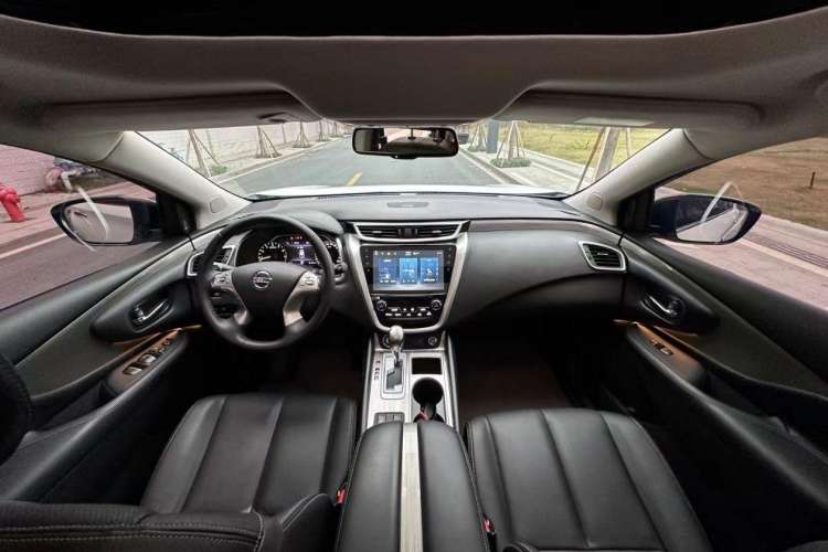 Used Nissan Murano 2021 2.5L XL Two-Wheel Drive Smart Connect Luxury Edition Interior 1