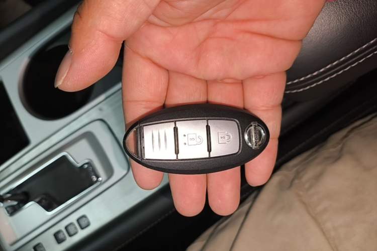 Used Nissan Murano 2021 2.5L XE Two-Wheel Drive Elite Edition Interior 1