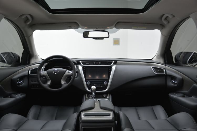 Used Nissan Murano 2021 2.5L XL Two-Wheel Drive Smart Connect Luxury Edition Interior 1