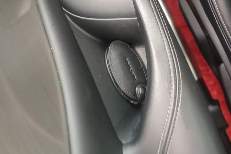 Used Nissan Murano 2021 2.5L XE Two-Wheel Drive Elite Edition Interior 1