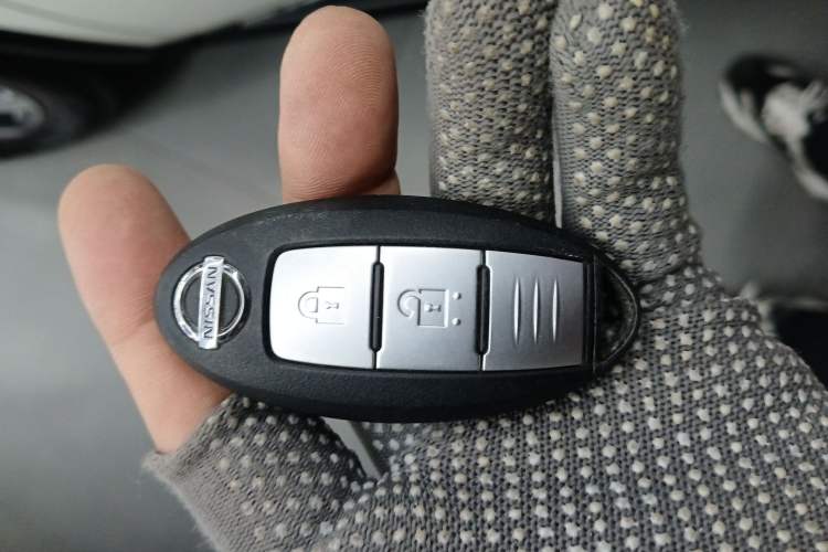 Used Nissan Murano 2021 2.5L XE Two-Wheel Drive Elite Edition Interior 1